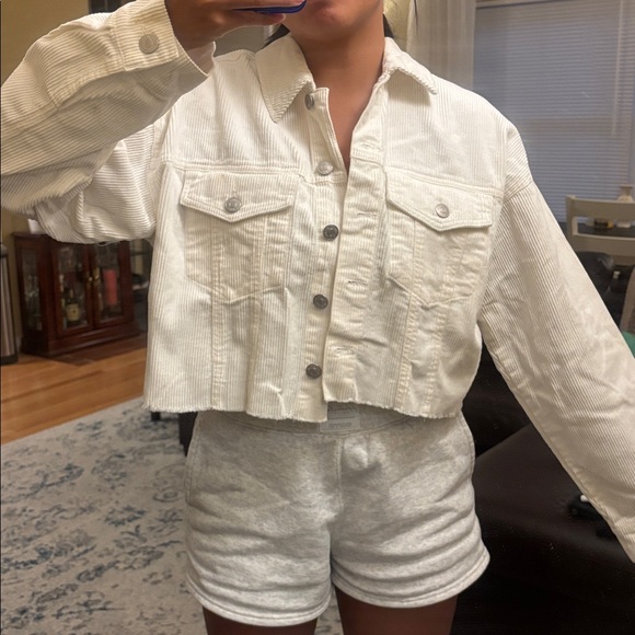 Jackets & Blazers - Cropped White Jacket